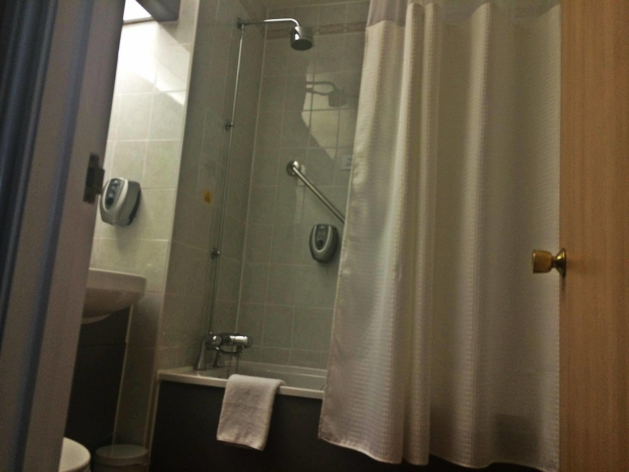 Days Inn Southampton Rownhams Chilworth  Zewnętrze zdjęcie