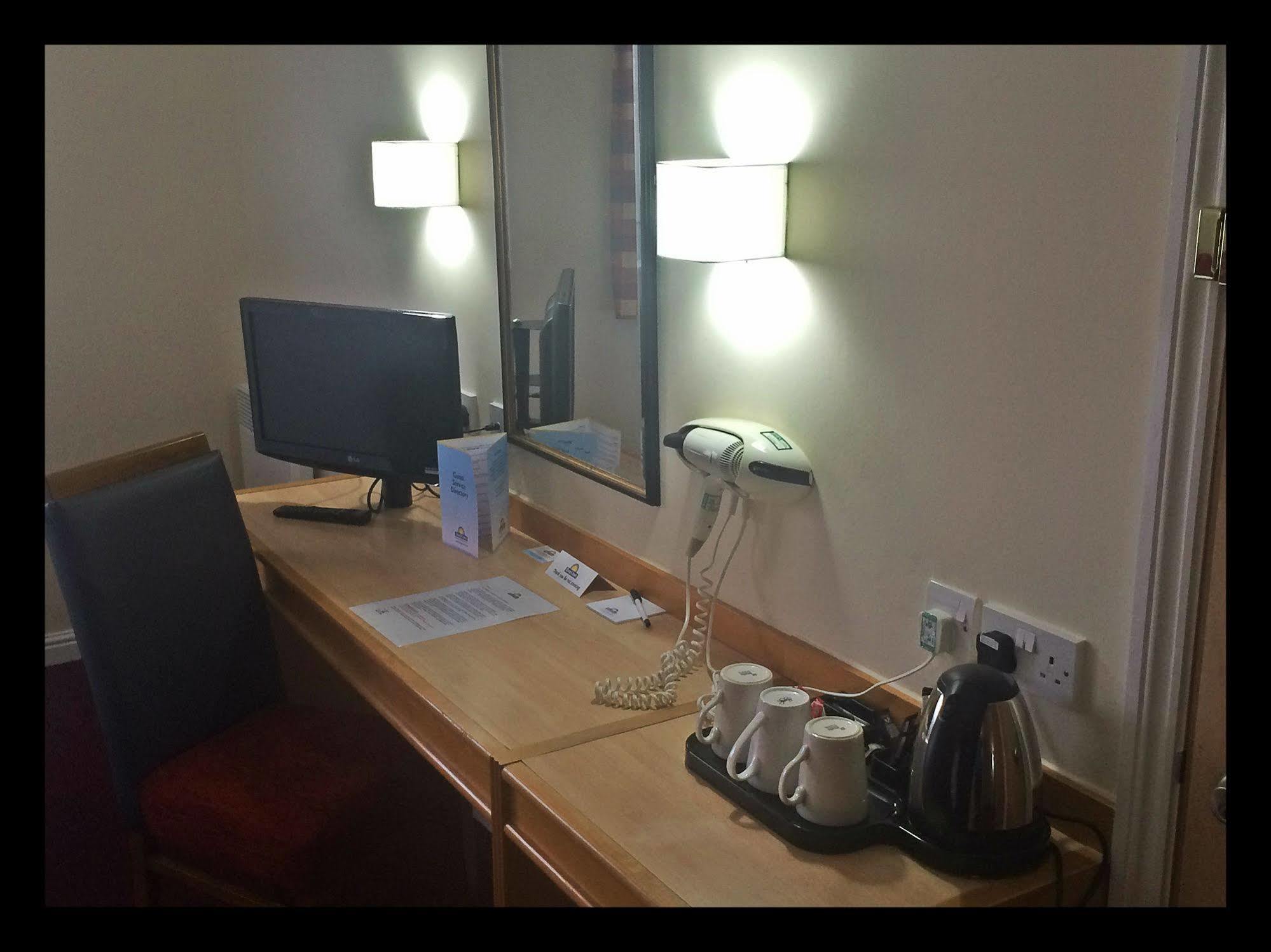 Days Inn Southampton Rownhams Chilworth  Zewnętrze zdjęcie