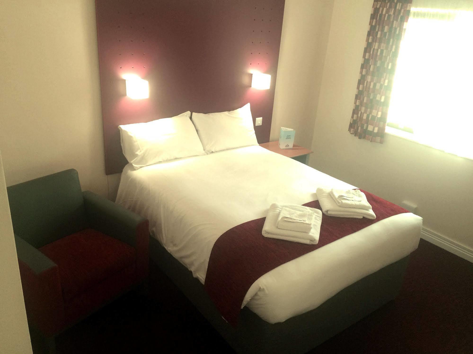 Days Inn Southampton Rownhams Chilworth  Zewnętrze zdjęcie